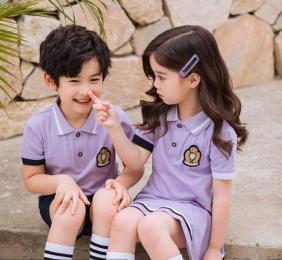 Nên chọn in hay thêu lên áo đồng phục mầm non?