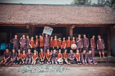 Chụp kỷ yếu áo bà ba - Concept tưởng lạ mà quen