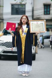 4 điều nên tránh khi thuê áo cử nhân đại học