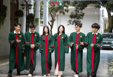 Mách bạn địa chỉ Bán và cho thuê áo cử nhân UEB tốt nhất Hà Nội