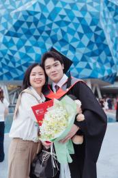 3 bước thuê áo tốt nghiệp thạc sĩ nhanh nhất tại Hà Nội