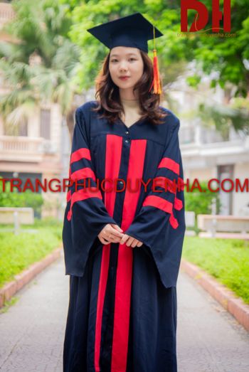 Lễ phục tốt nghiệp tiến sĩ LPTS003
