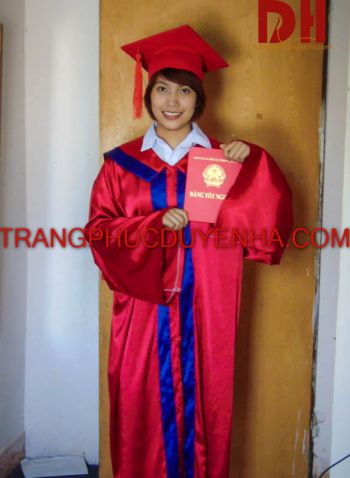 Áo cử nhân cấp 3 CNC3 012