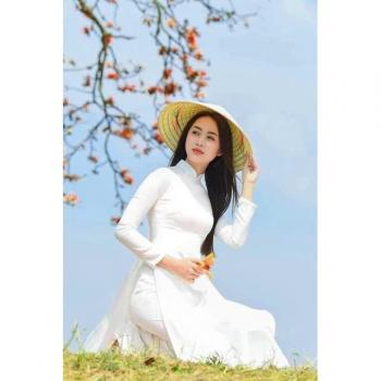 cho thuê áo dài kỷ yếu của Trang phục Duyên Hà