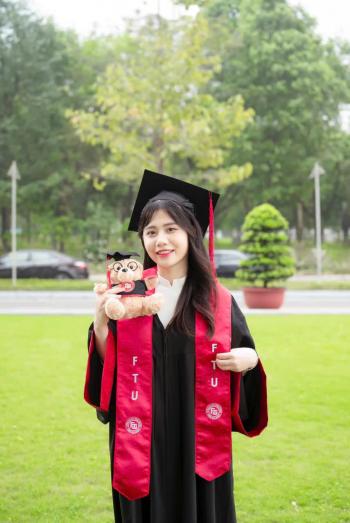 Sash kỷ yếu, Sash tốt nghiệp theo yêu cầu