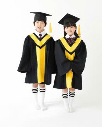 Giới thiệu mẫu áo cử nhân mầm non mới nhất 2026 tại Trang phục Duyên Hà