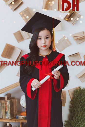 Áo cử nhân mầm non CNMN009