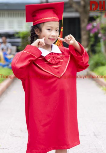 Áo cử nhân mầm non CNMN17