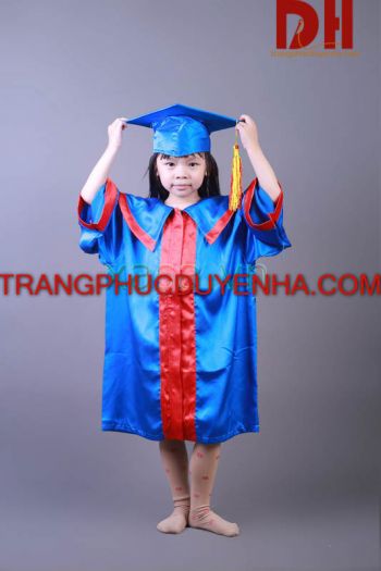 Áo cử nhân mầm non CNMN036