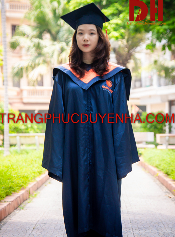 Mẫu áo tốt nghiệp đại học Đại Nam