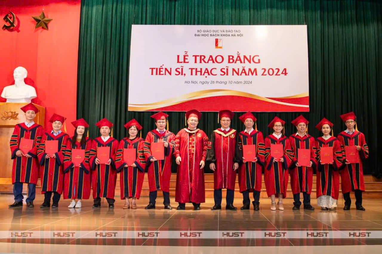 giặt là áo cử nhân trọn gói