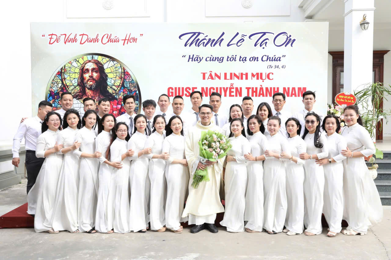 địa chỉ may áo dài ca đoàn