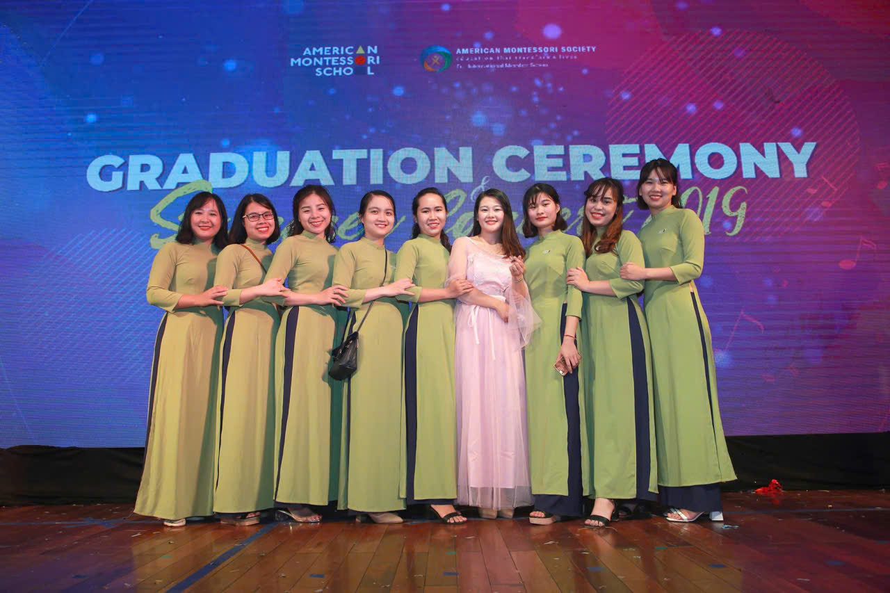 áo dài đồng phục giáo viên