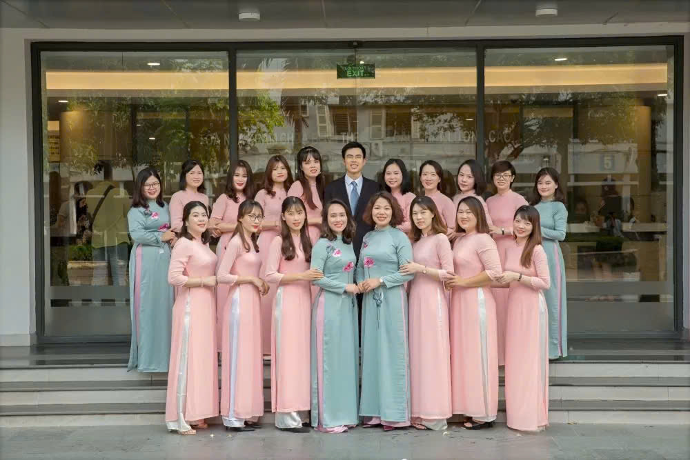 Áo dài đồng phục cơ quan