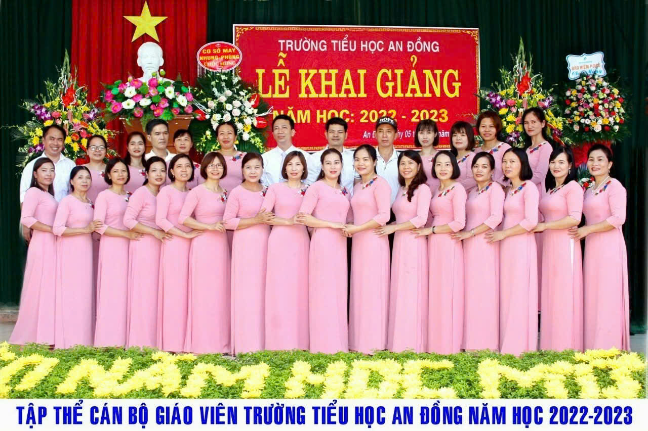 áo dài đồng phục cô giáo