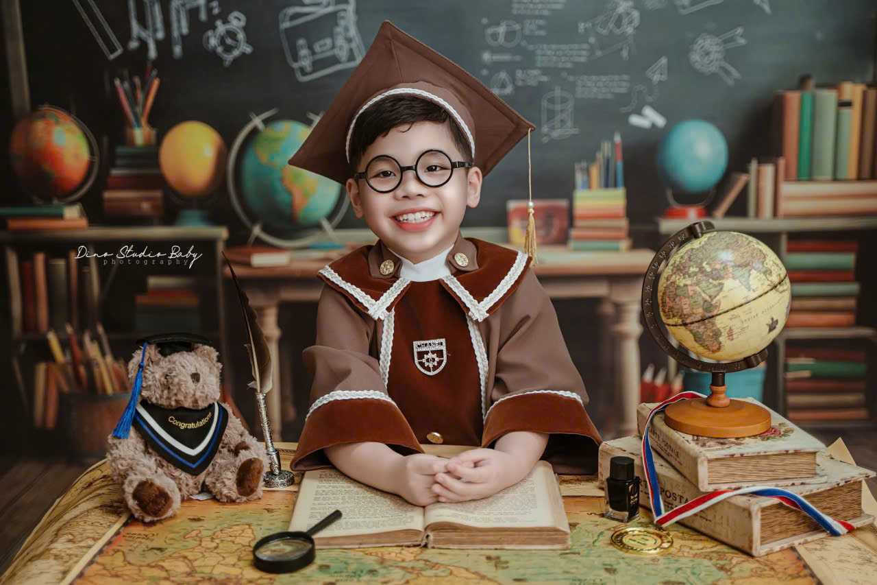 áo cử nhân mầm non hot nhất