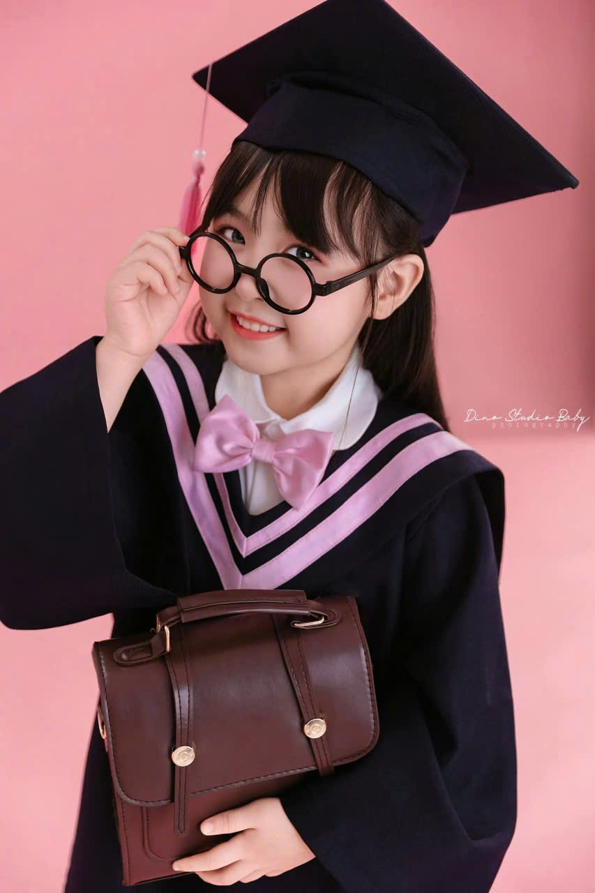 Áo cử nhân mầm non Hàn Quốc