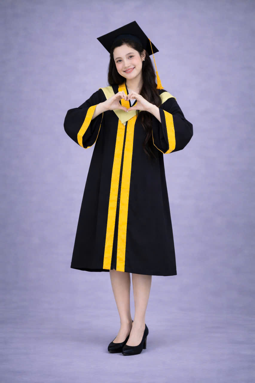 Thuê áo cử nhân VNUA giá tốt